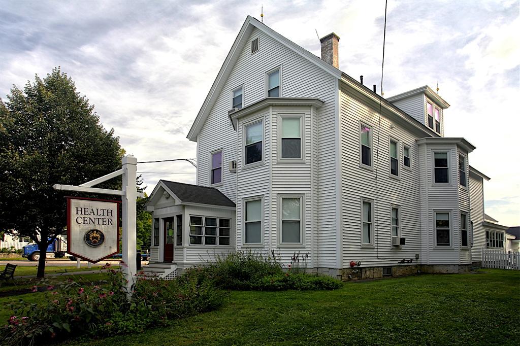 Brewster Academy 布魯斯特中學(xué)